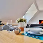 Apartament Mon Amour-chic-garage-fibre-rbnb