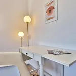 Mon Amour-chic-garage-fibre-rbnb *