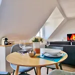 Mon Amour-chic-garage-fibre-rbnb