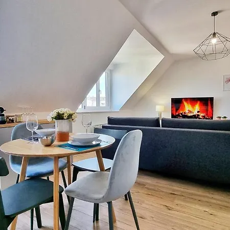 Mon Amour-chic-garage-fibre-rbnb *