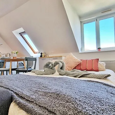 Mon Amour-chic-garage-fibre-rbnb Apartman *