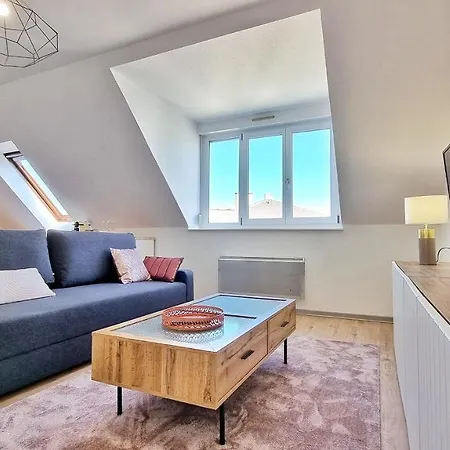 Apartman Mon Amour-chic-garage-fibre-rbnb