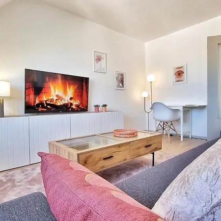 Mon Amour-chic-garage-fibre-rbnb