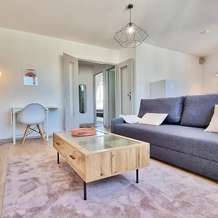 Apartman Mon Amour-chic-garage-fibre-rbnb