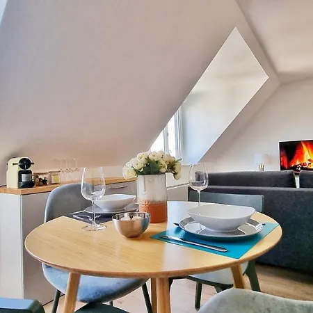 Mon Amour-chic-garage-fibre-rbnb