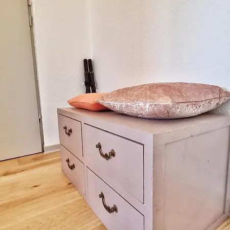 Mon Amour-chic-garage-fibre-rbnb Colmar